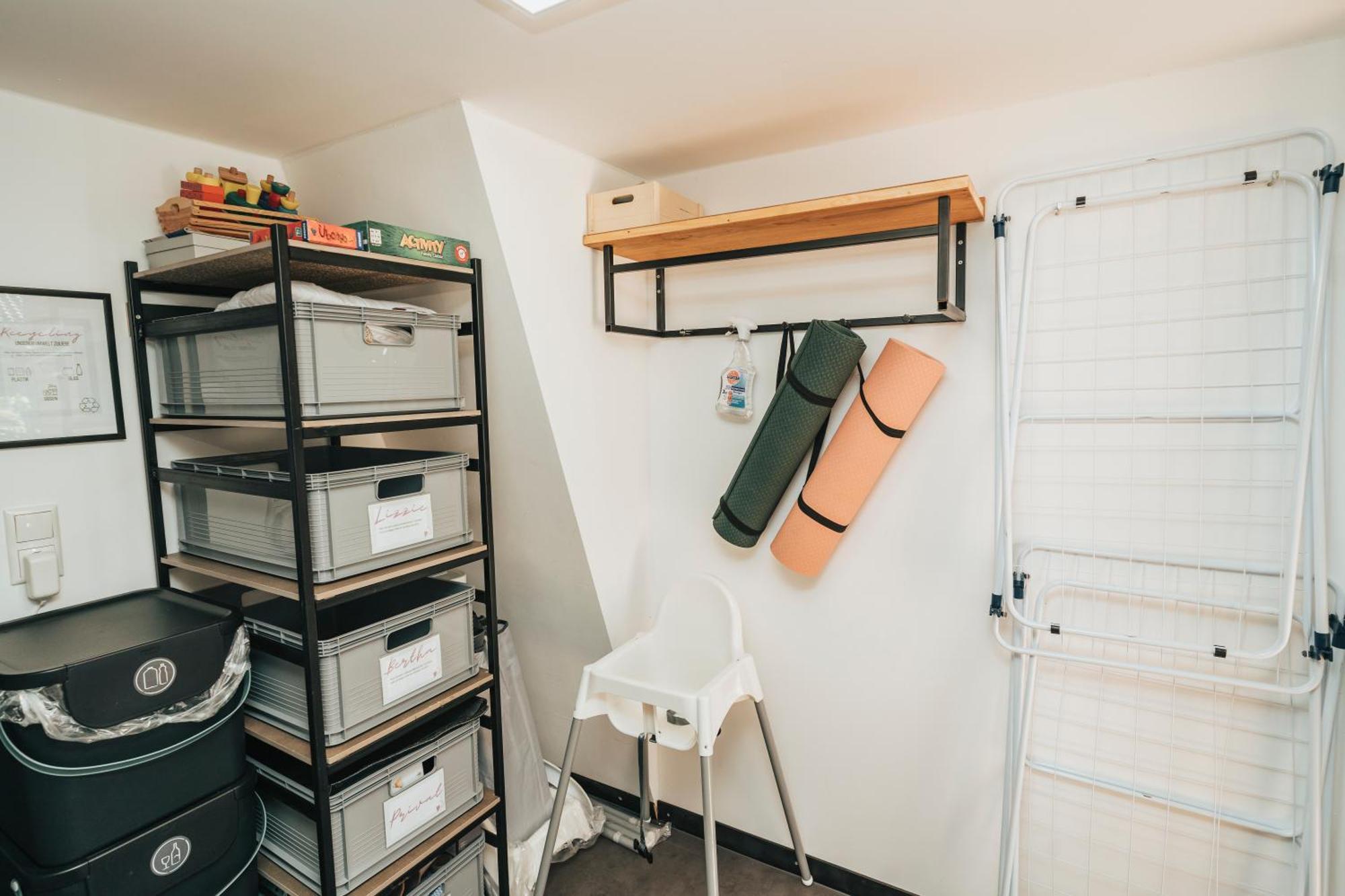Modernes Tinyhouse Trailer Cabins Am Waldrand - Mit Seezugang Егинг Екстериор снимка